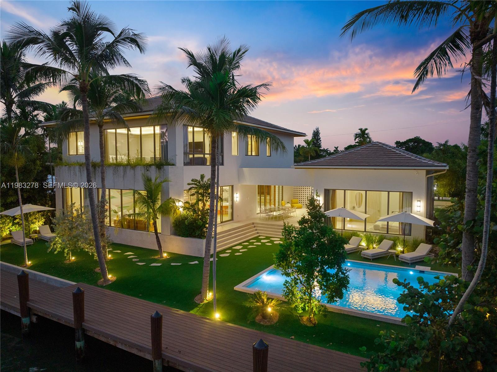 1200 NE 87th St Miami, FL 33138