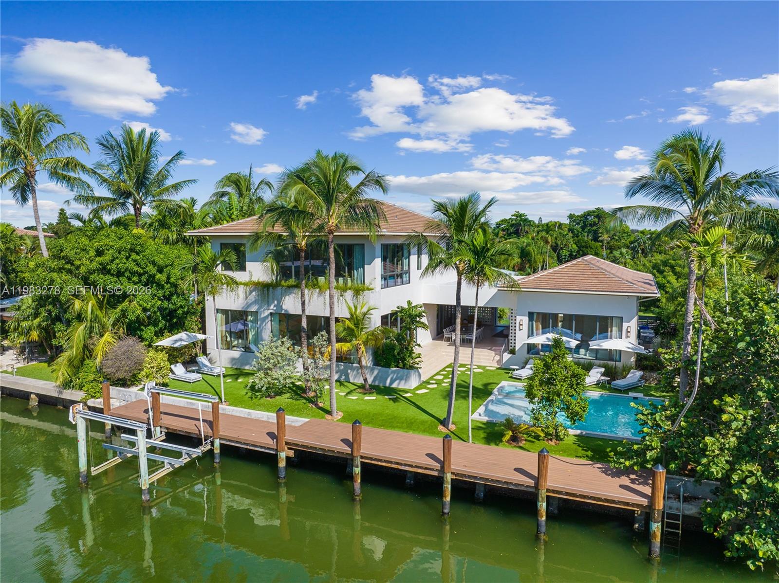 1200 NE 87th St Miami, FL 33138