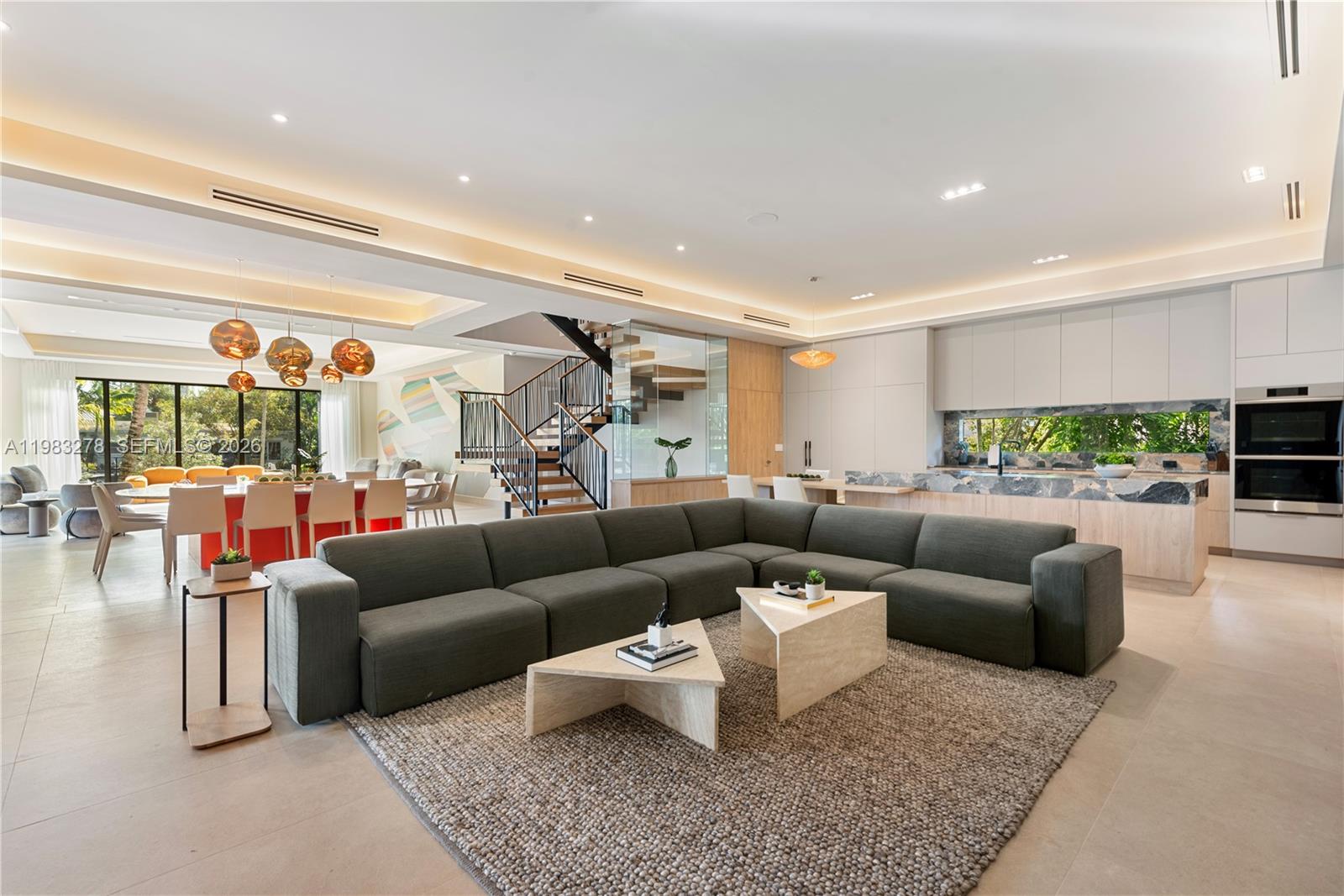 1200 NE 87th St Miami, FL 33138