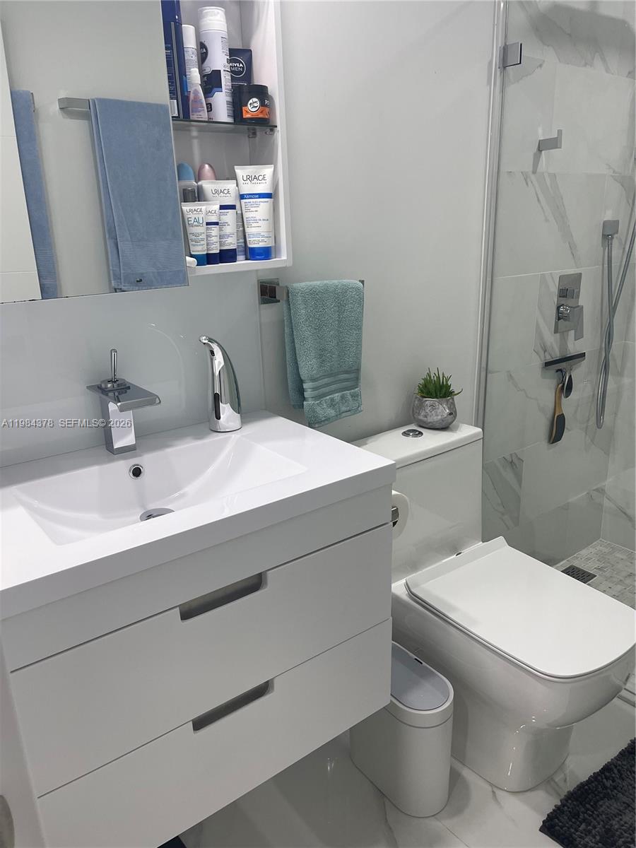 926 Michigan Ave #3 Miami Beach, FL 33139