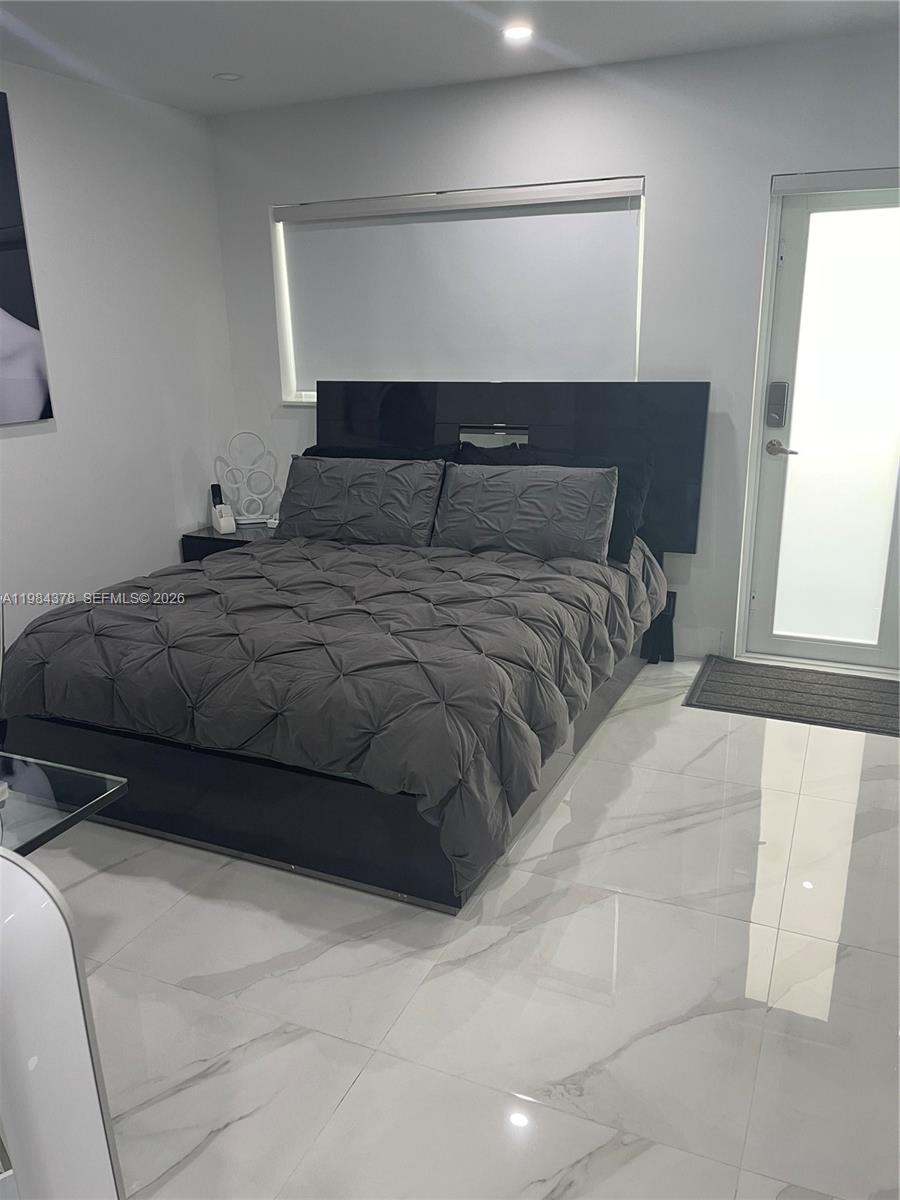 926 Michigan Ave #3 Miami Beach, FL 33139