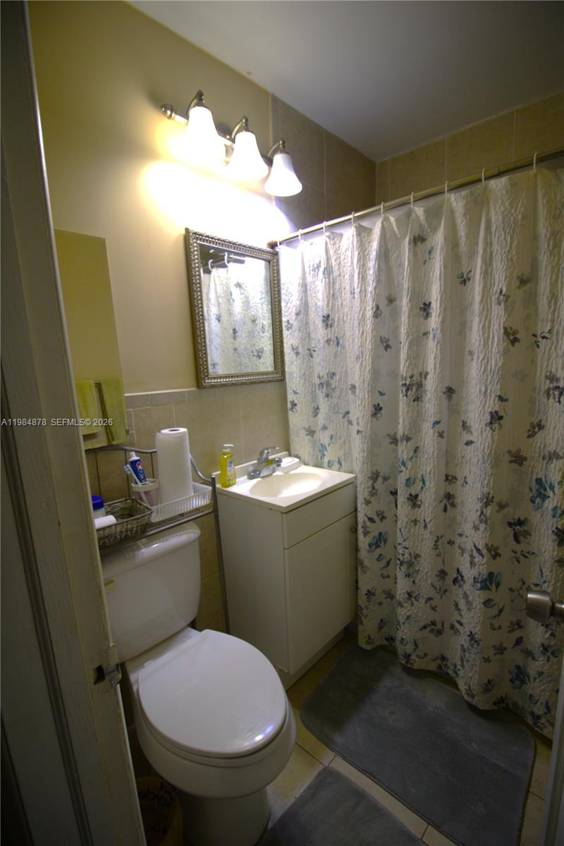 1142 NW 2nd Ave Fort Lauderdale, FL 33311