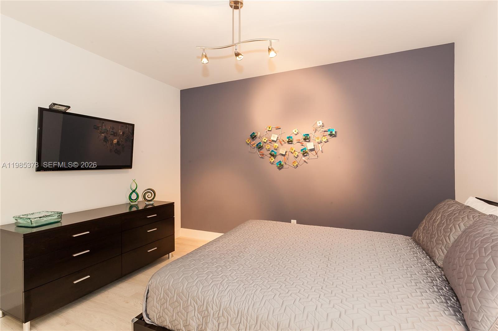 image Beach Club 212