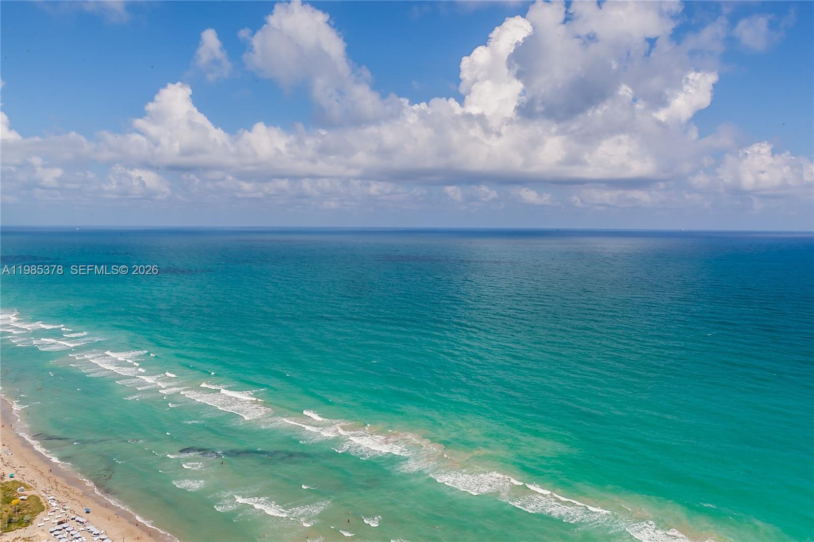 image Beach Club 216