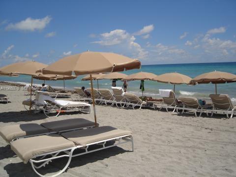 image Beach Club 234