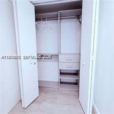 image Brickell Heights West11