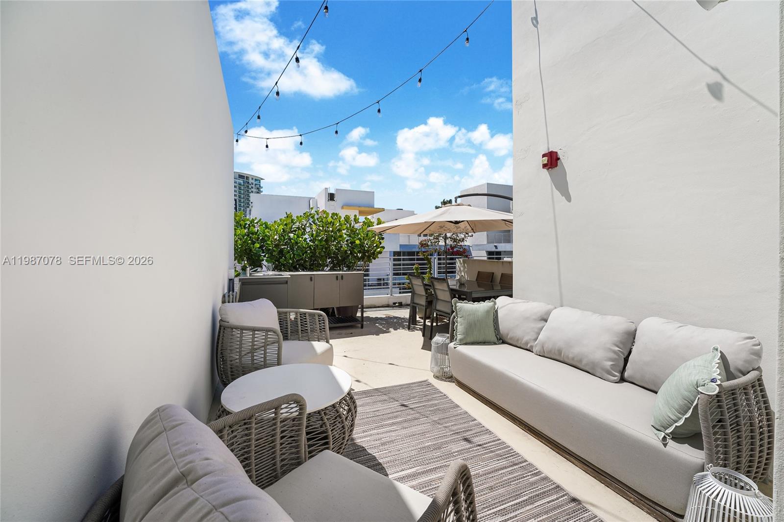 3339 Virginia St #316 Miami, FL 33133