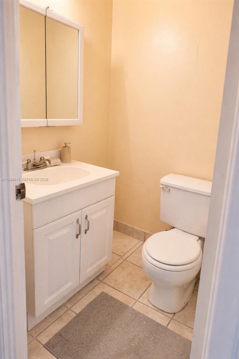 image Arlen House West6