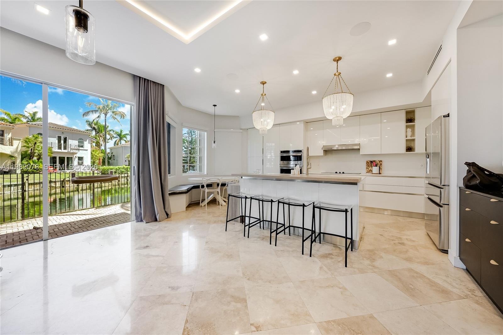 20765 NE 32nd Ave Aventura, FL 33180