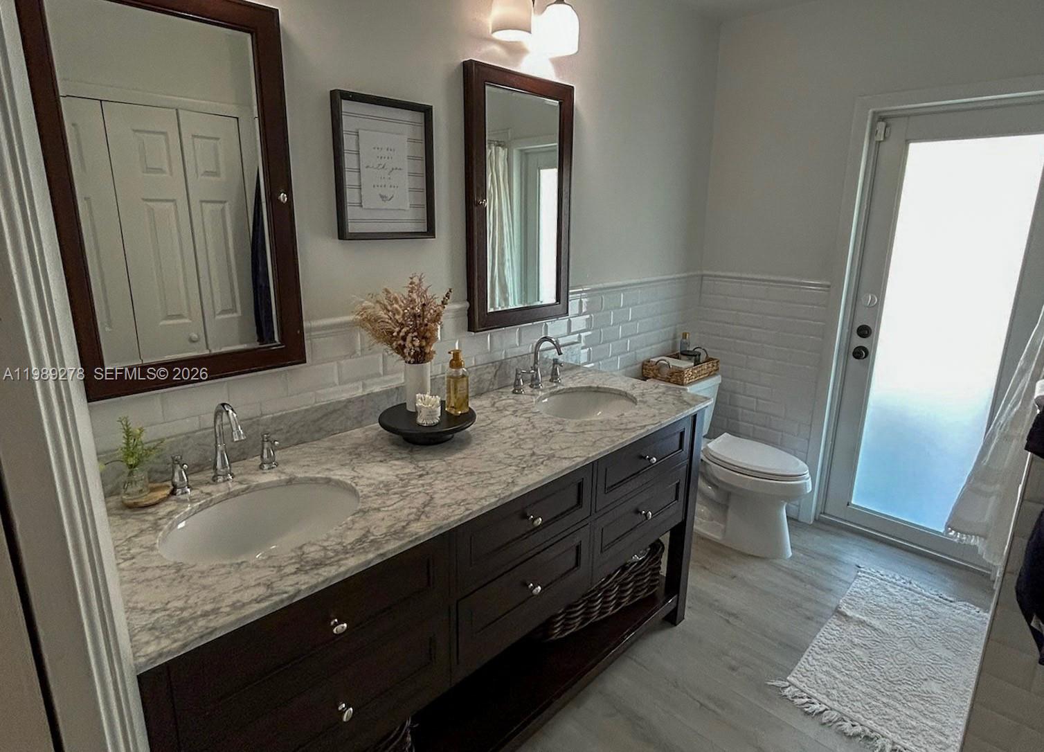 15720 SW 87th Ct Palmetto Bay, FL 33157