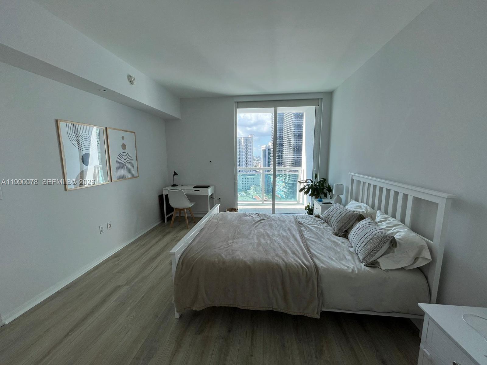 image The Plaza on Brickell West9