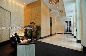 image The Plaza on Brickell West3