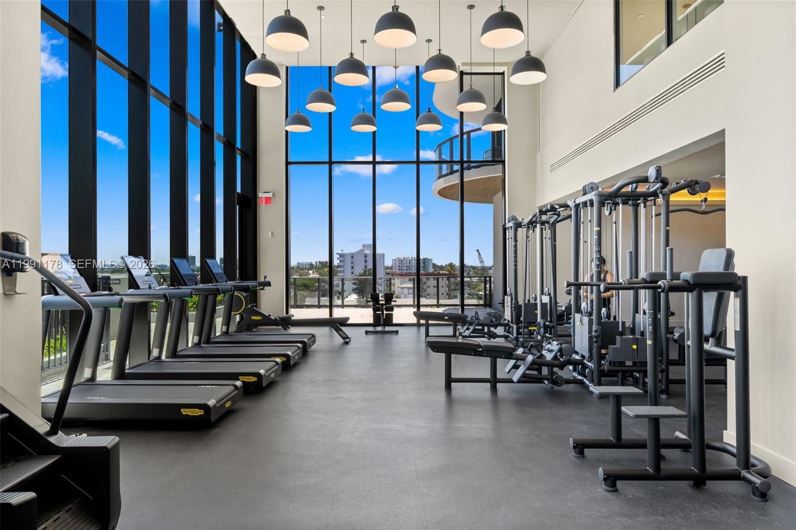 580 72nd St #1402 Miami Beach, FL 33141