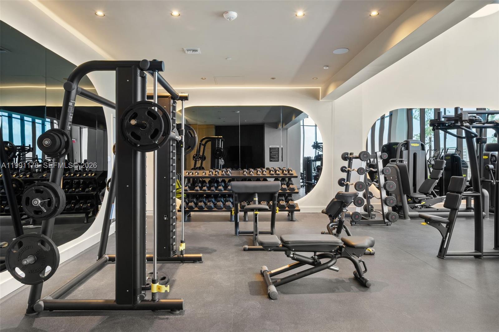 580 72nd St #1402 Miami Beach, FL 33141