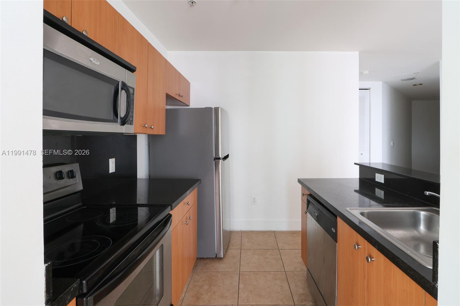 2200 NE 4th Ave #1002 Miami, FL 33137