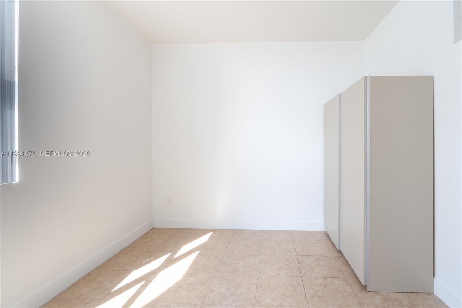 2200 NE 4th Ave #1002 Miami, FL 33137