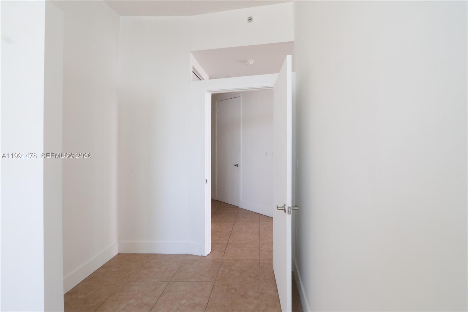 2200 NE 4th Ave #1002 Miami, FL 33137