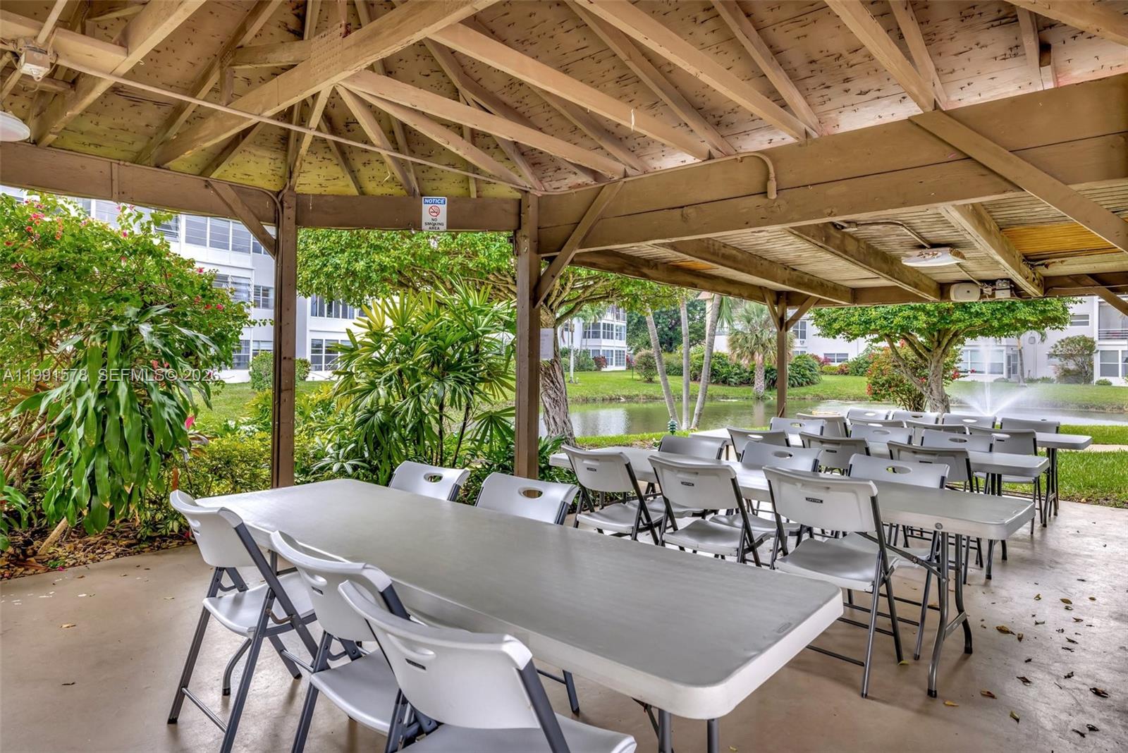 4705 NW 35th St #501 Lauderdale Lakes, FL 33319