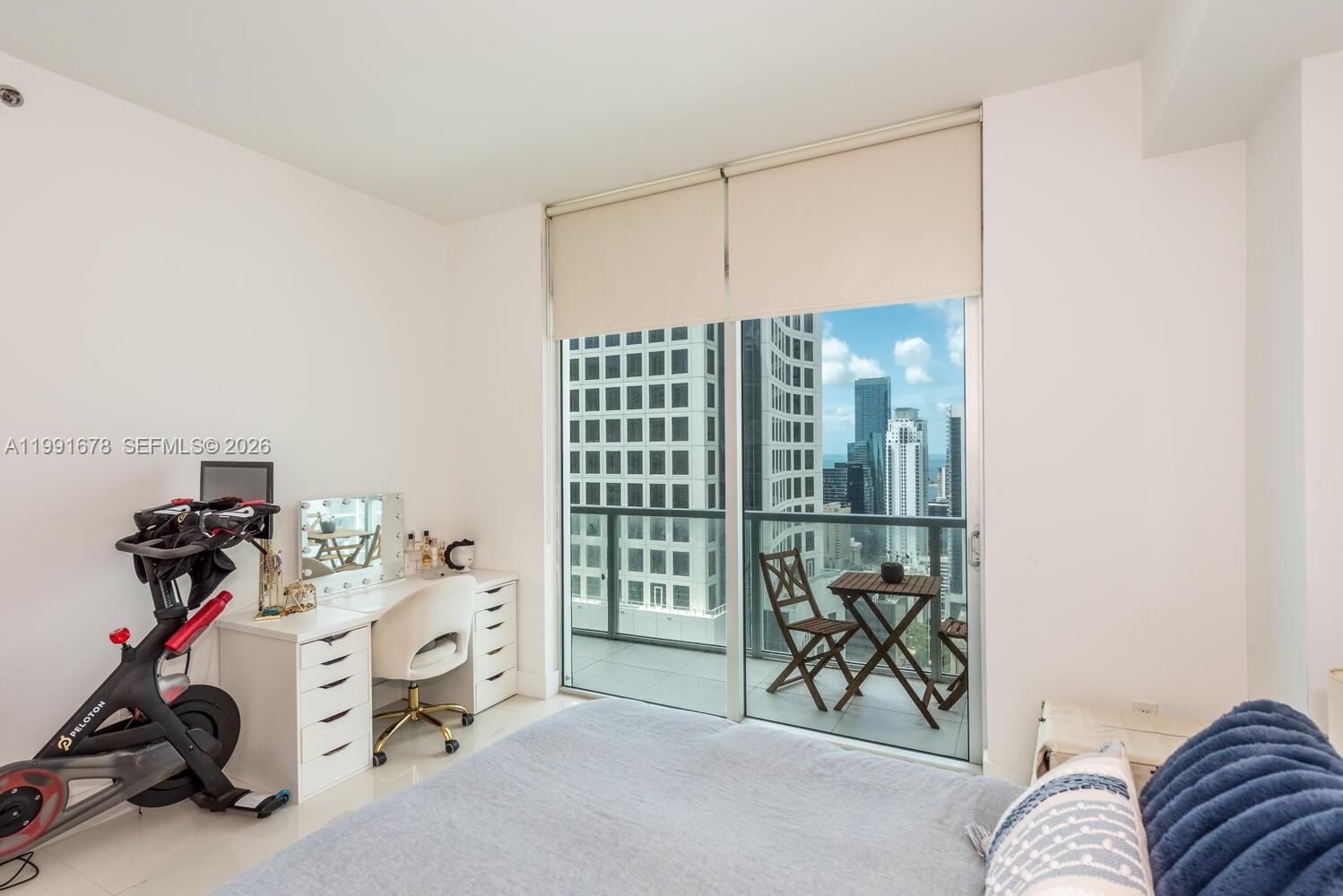 55 SE 6th St #4308 Miami, FL 33131