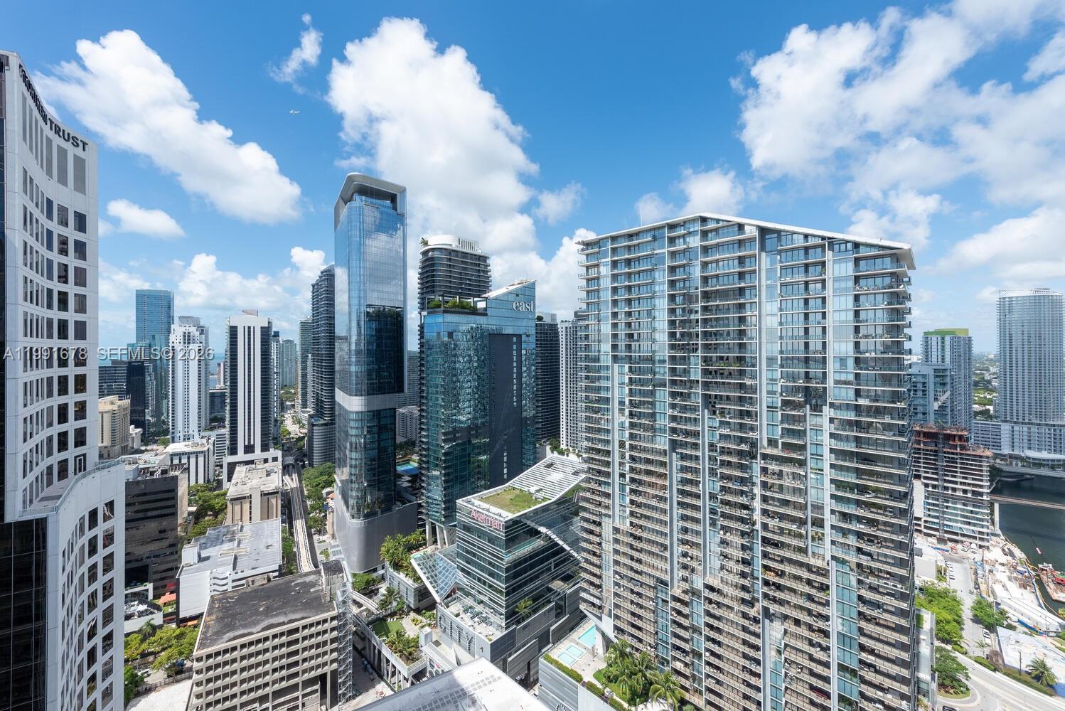 55 SE 6th St #4308 Miami, FL 33131