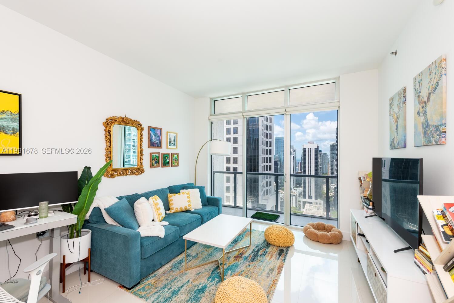 55 SE 6th St #4308 Miami, FL 33131