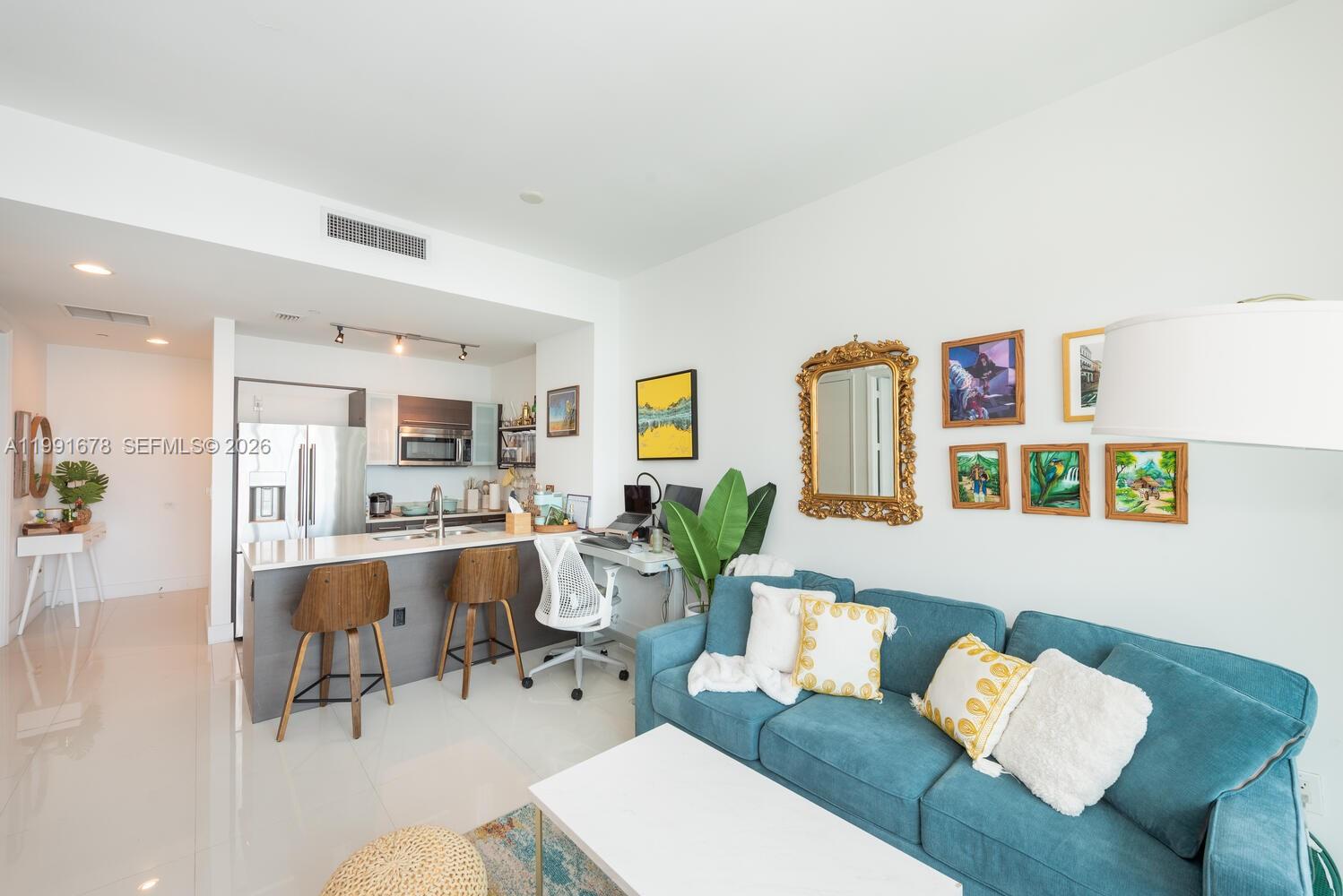 55 SE 6th St #4308 Miami, FL 33131