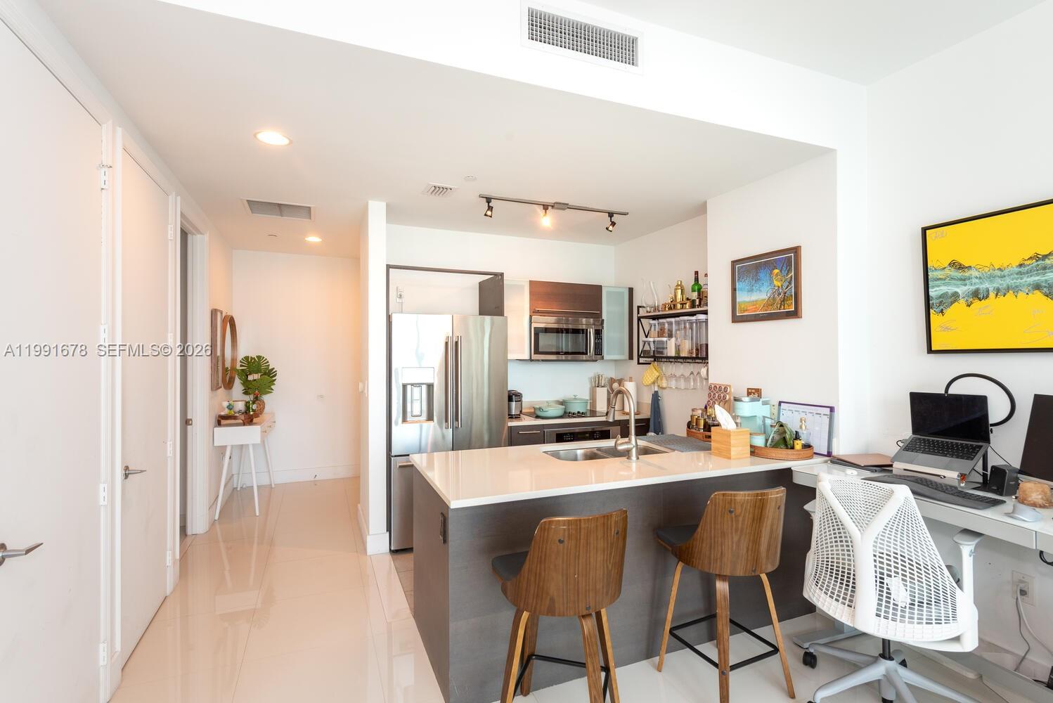 55 SE 6th St #4308 Miami, FL 33131