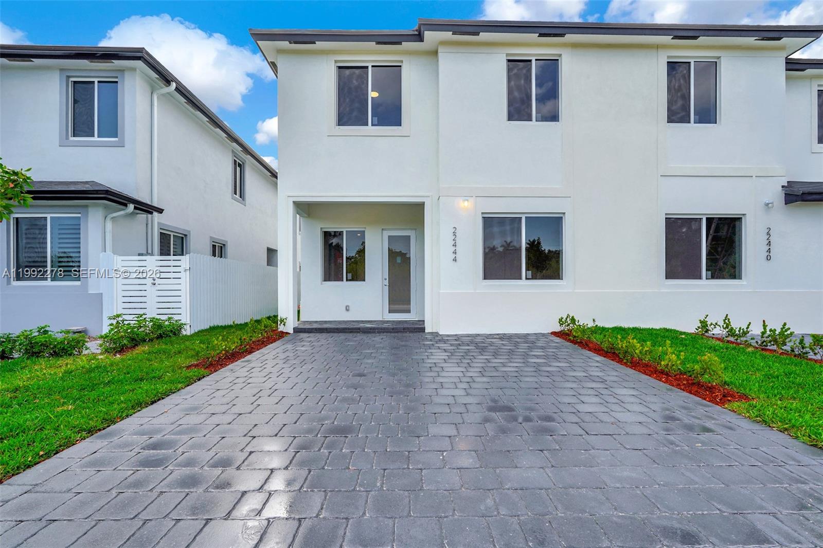 22555 SW 125th Ave Miami, FL 33170