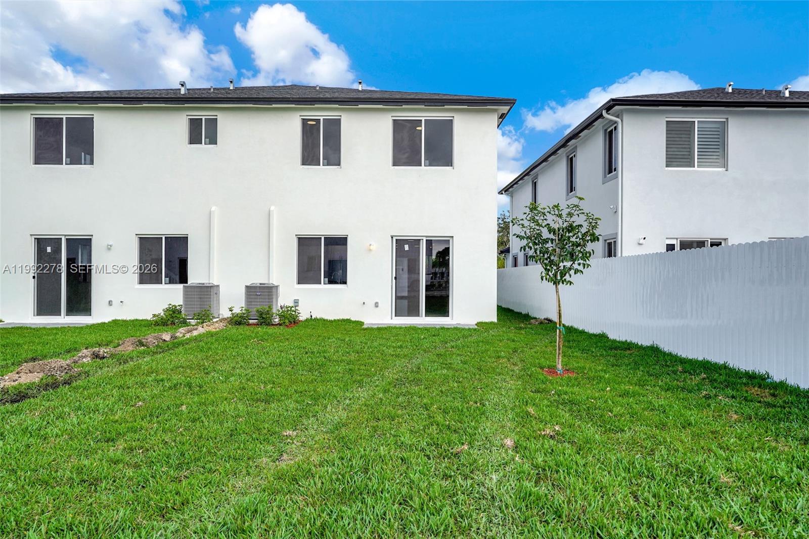 22555 SW 125th Ave Miami, FL 33170