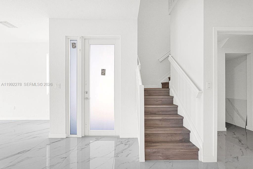 22555 SW 125th Ave Miami, FL 33170