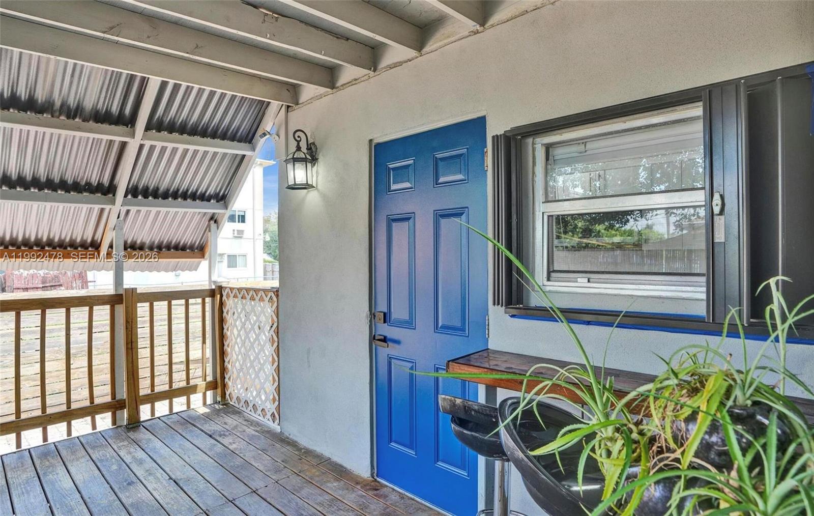 2135 SW 4th St Miami, FL 33135