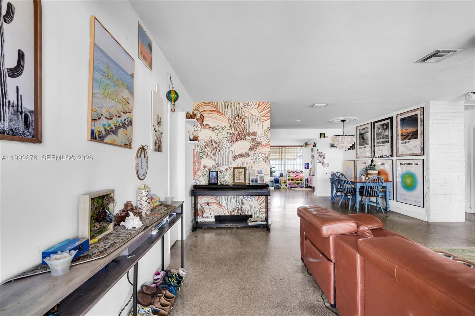 2221 Alcazar Dr Miramar, FL 33023