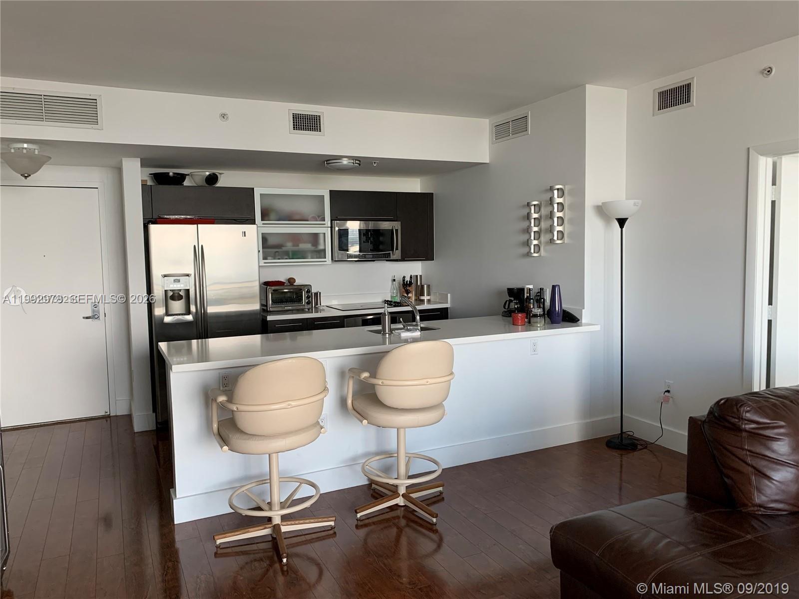 90 SW 3rd St #4008 Miami, FL 33130