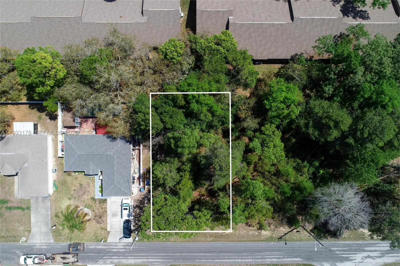 Tomahawk Ave, spring hill, FL 34606