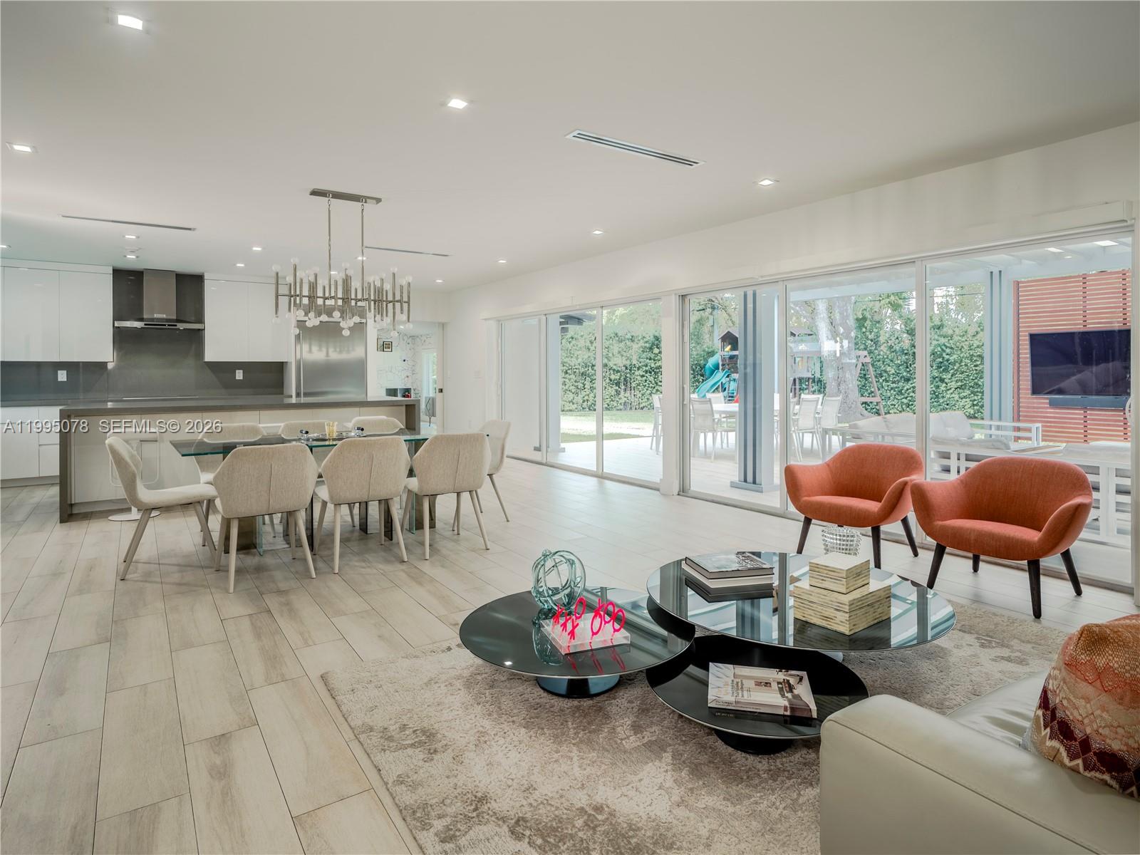 8525 SW 54th Ct Miami, FL 33143