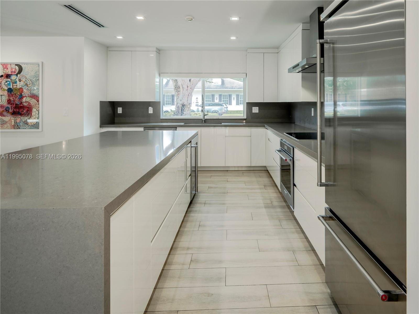 8525 SW 54th Ct Miami, FL 33143