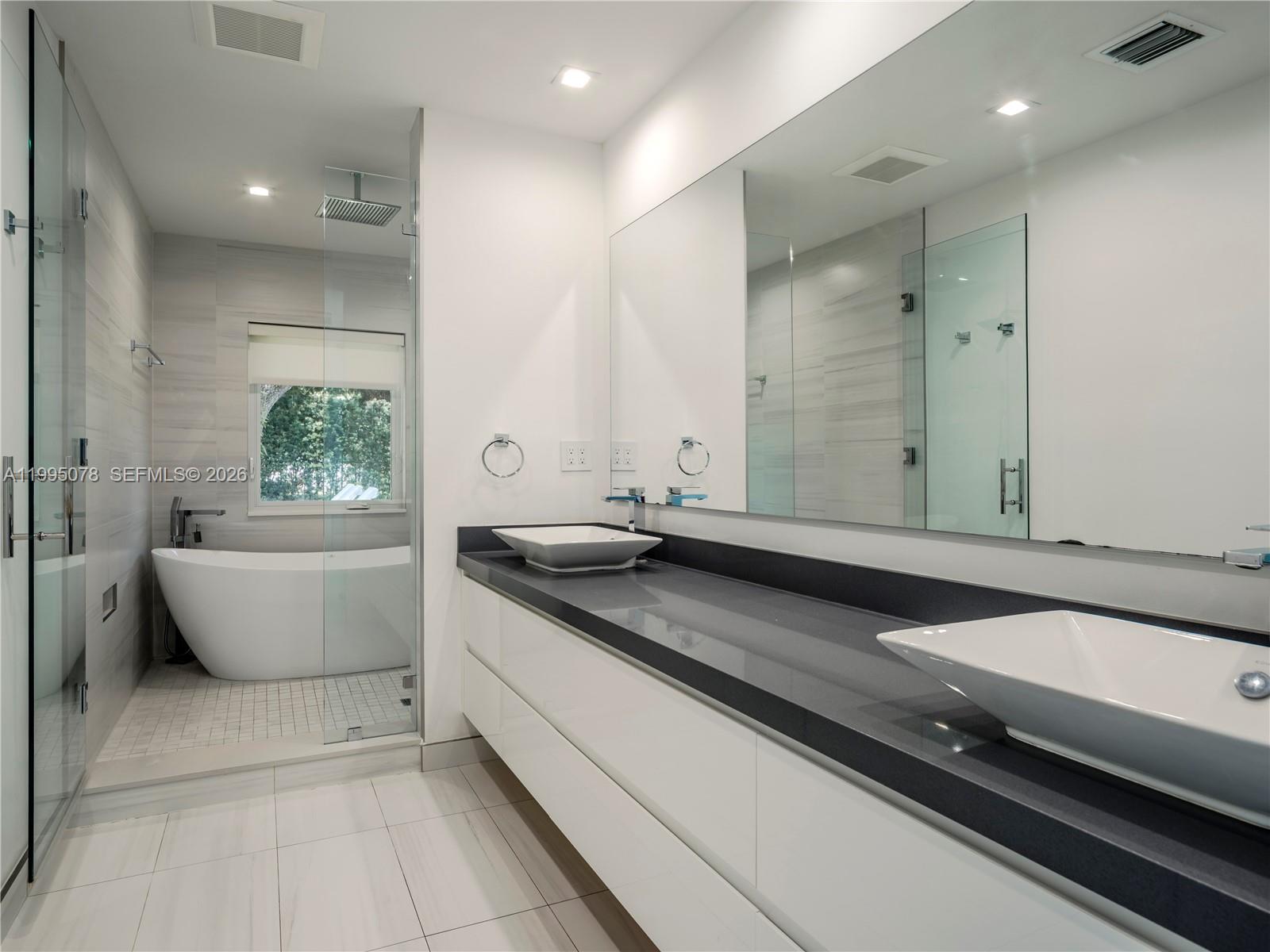 8525 SW 54th Ct Miami, FL 33143