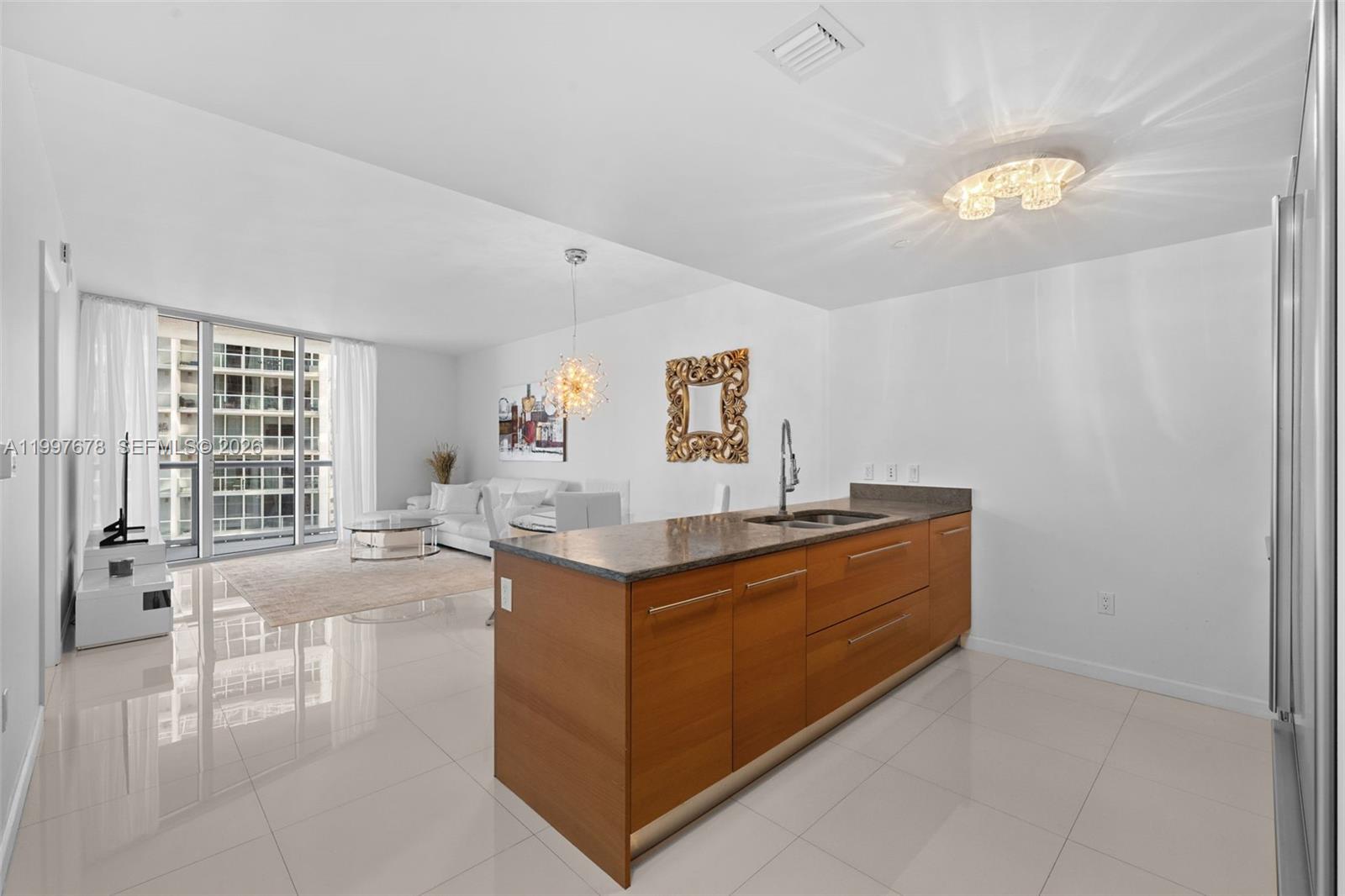 image Icon Brickell I2