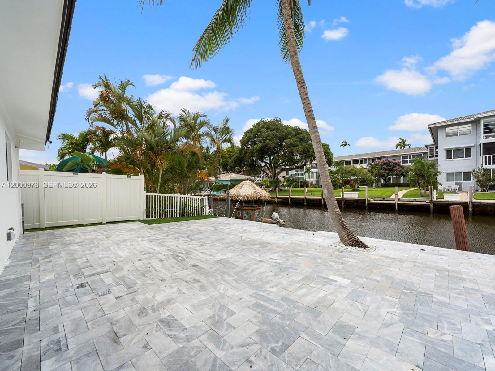 1007 Citrus Isle Fort Lauderdale, FL 33315