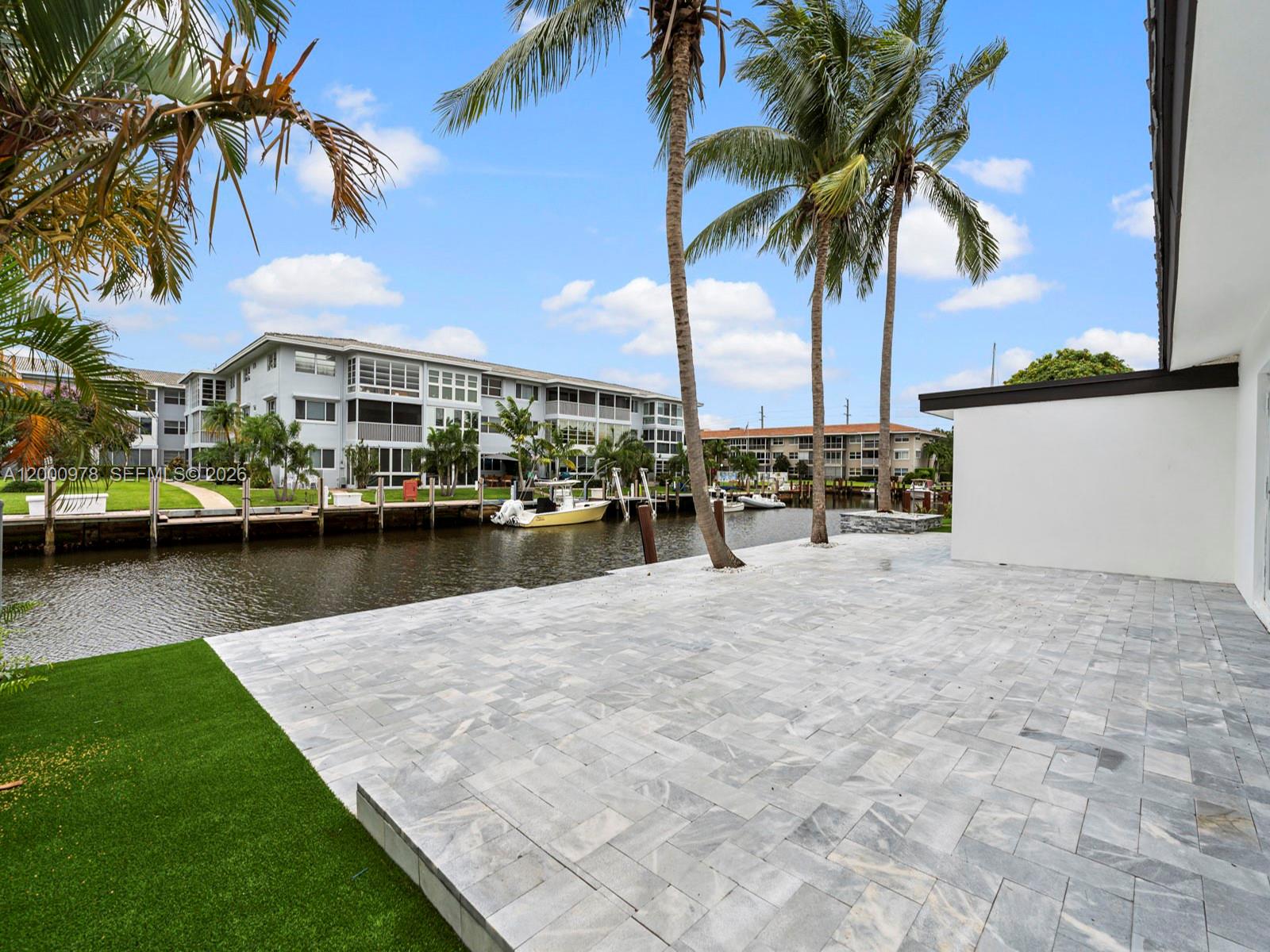 1007 Citrus Isle Fort Lauderdale, FL 33315