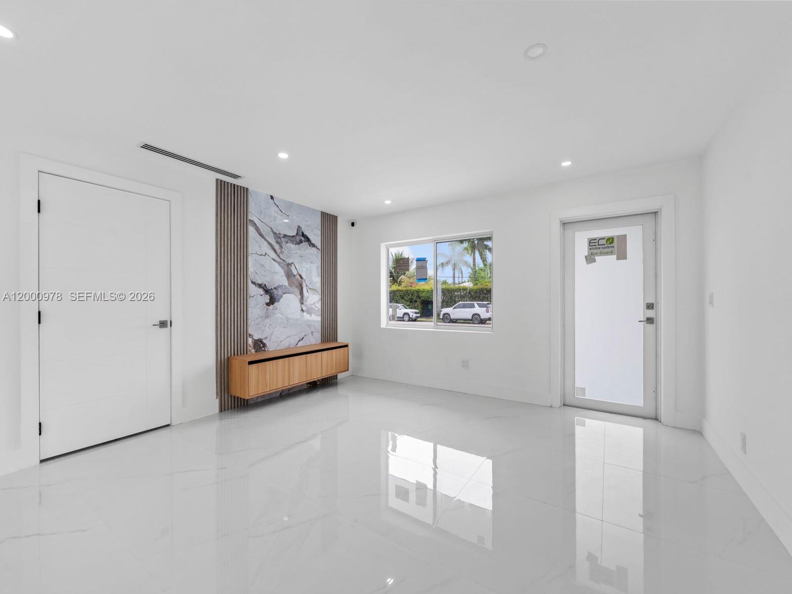 1007 Citrus Isle Fort Lauderdale, FL 33315