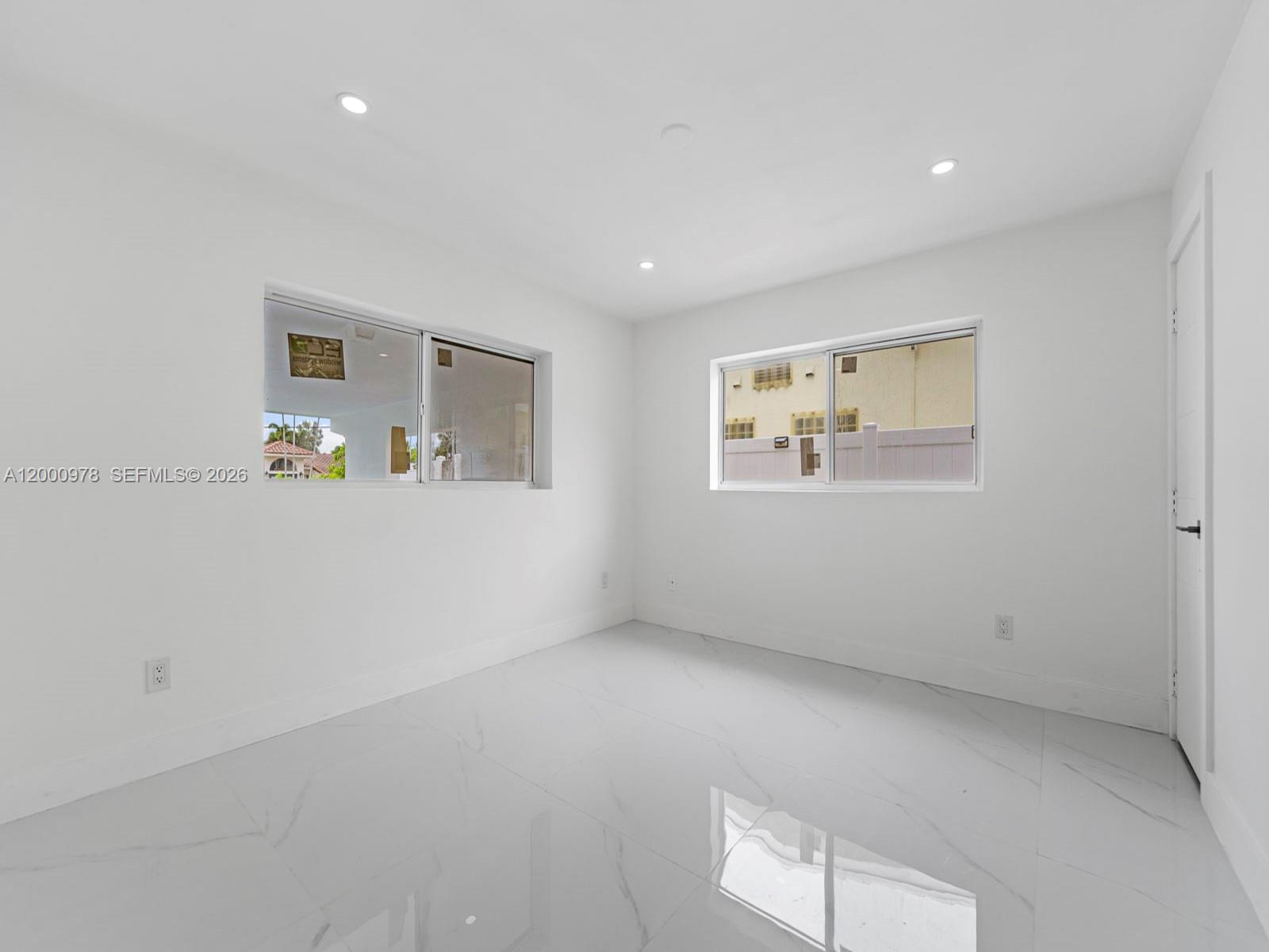 1007 Citrus Isle Fort Lauderdale, FL 33315