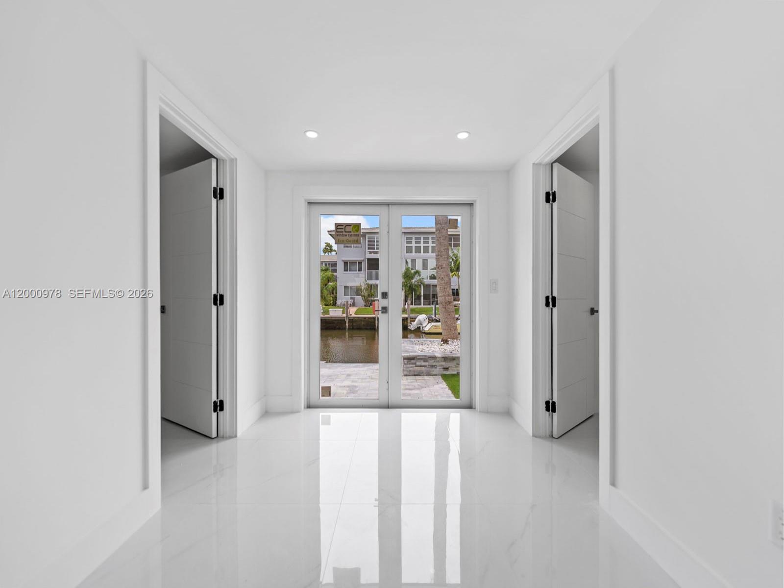 1007 Citrus Isle Fort Lauderdale, FL 33315