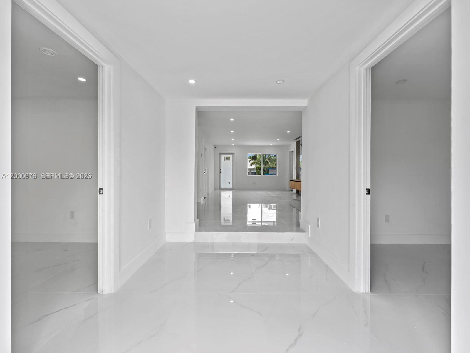 1007 Citrus Isle Fort Lauderdale, FL 33315