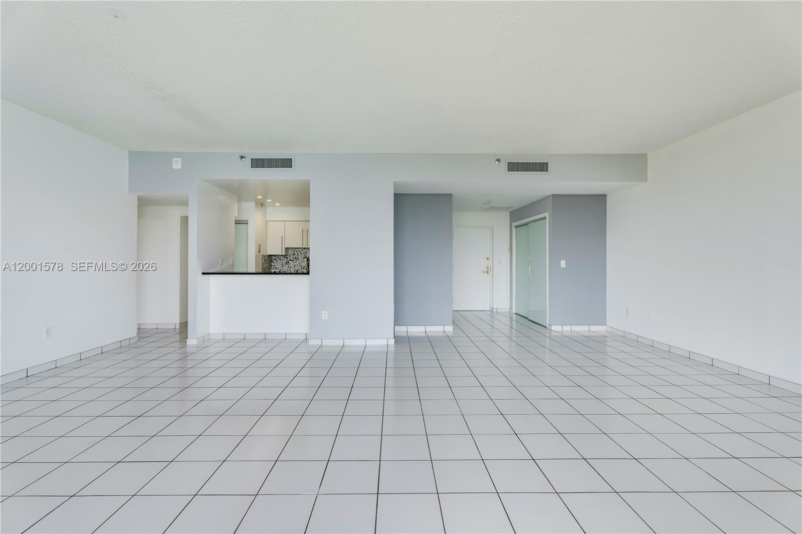 1000 Venetian Way #408 Miami, FL 33139