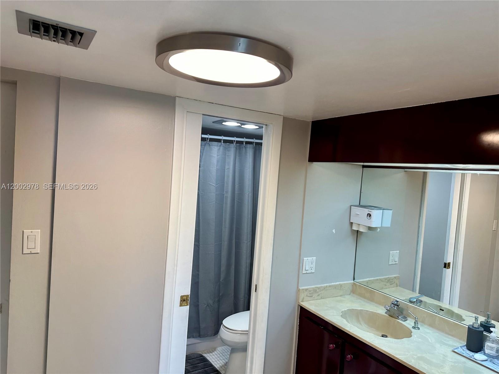 image Arlen House East24