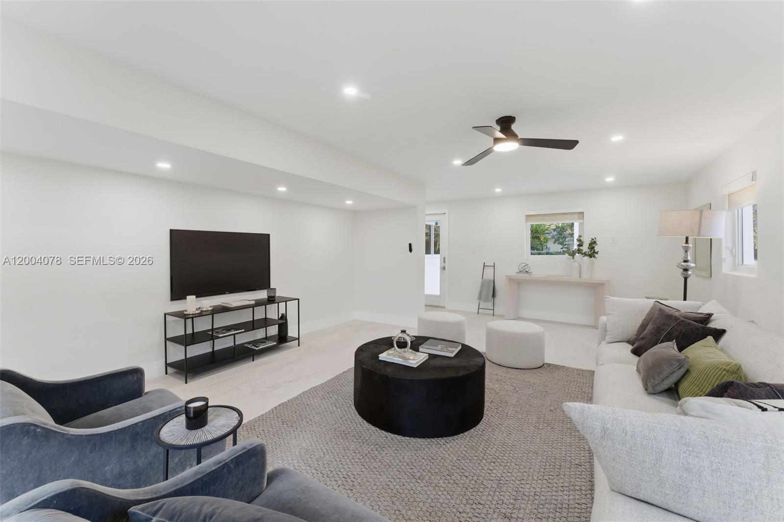 13225 SW 83rd Ct Pinecrest, FL 33156