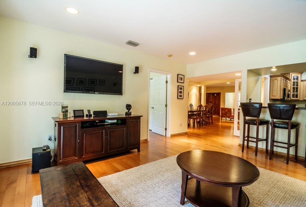 1237 Aduana Ave Coral Gables, FL 33146