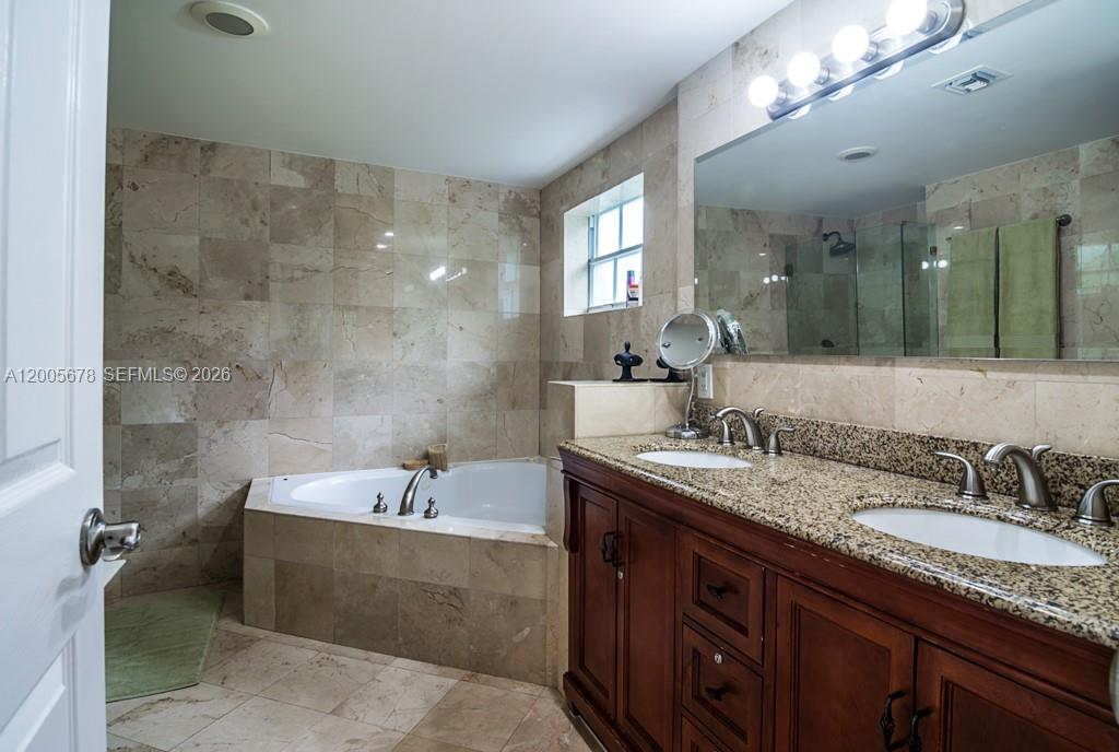 1237 Aduana Ave Coral Gables, FL 33146