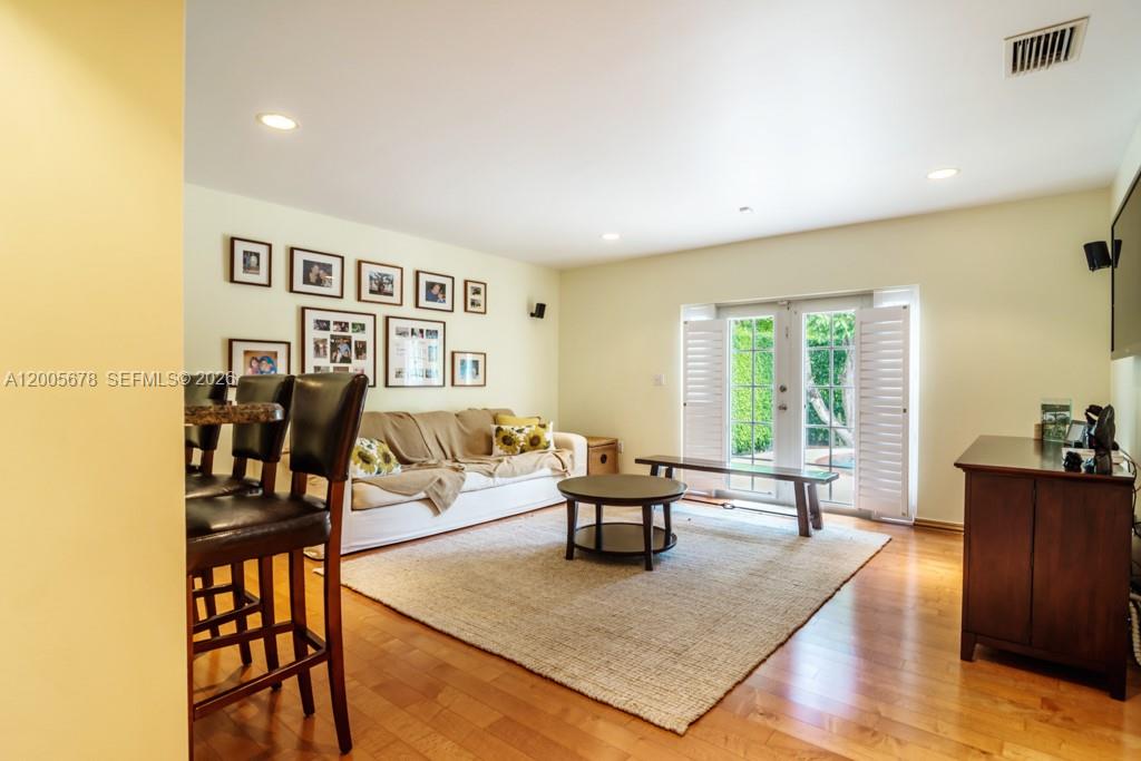1237 Aduana Ave Coral Gables, FL 33146